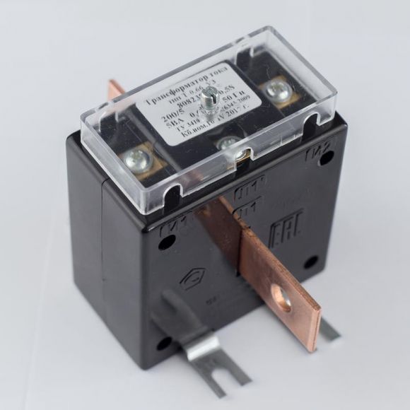 Трансформатор тока измерительный Т-0,66 5 ВА 0,5 150/5 S