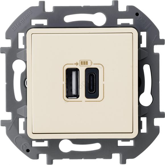 Зарядное устройство с двумя USB разьемами A C 240В/5В 3000мА INSPIRIA слоновая кость 673761