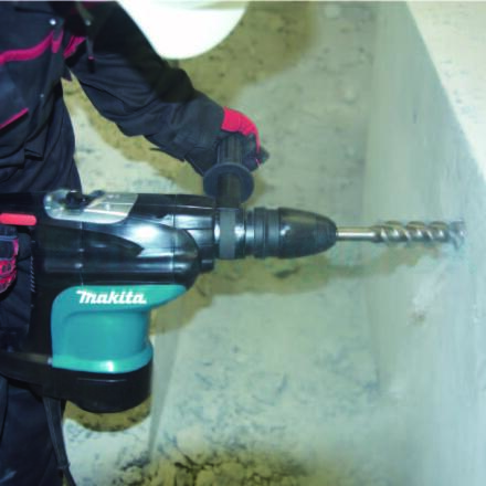 Перфоратор SDS-max 1300Вт, 2.7-13Дж, кейс, AVT Перфоратор SDS-max 1300Вт, 2.7-13Дж, кейс, AVT