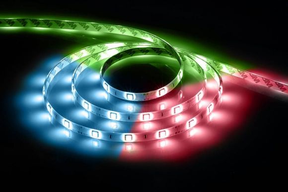 Лента светодиодная LEDх60/м 14.4w/м 12В IP65 красный/зеленый/синий (5м) (27651)