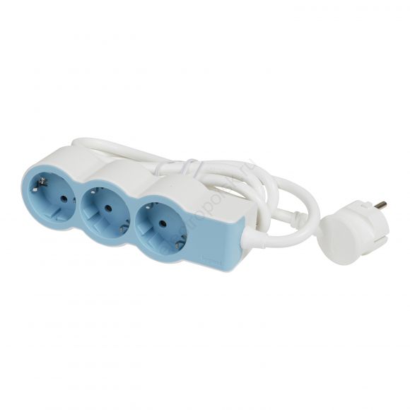 Удлинитель серии  Стандарт   3 x 2К+З с кабелем 1,5 м., цвет: бело-голубой (694551)